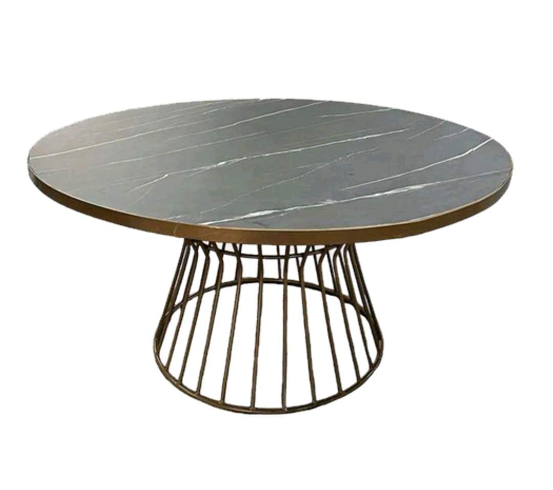 RENTA DE MESAS PARA EVENTOS